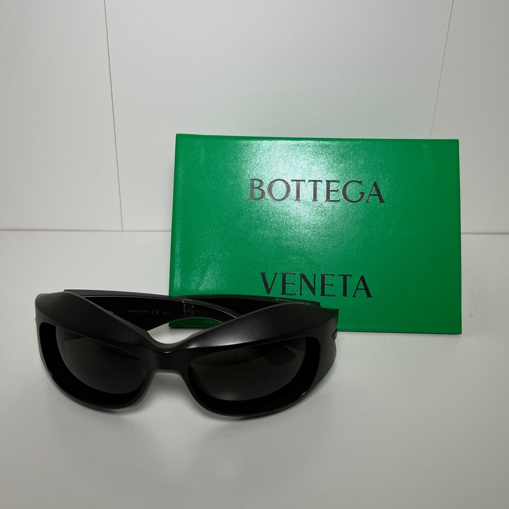 Bottega veneta sunglasses
